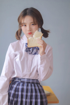 自动插拔试验机女